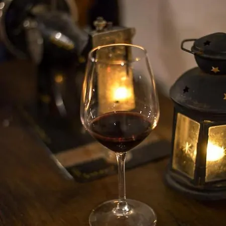 La Roccia Restaurant ホテル Galluccio