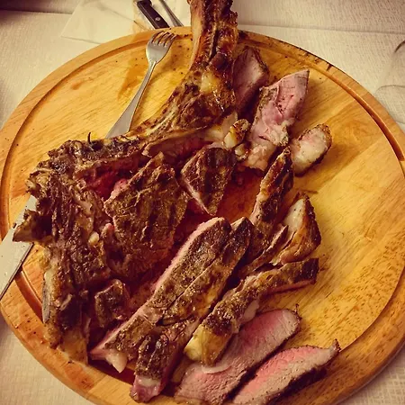 La Roccia Restaurant * Galluccio